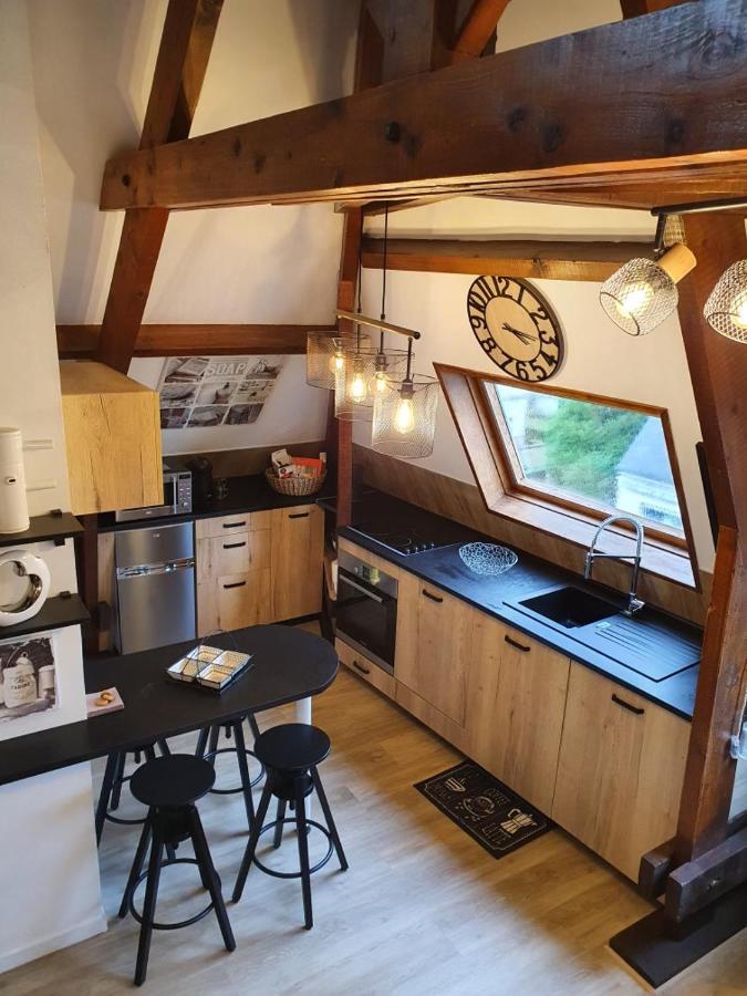 Bel Appartement Ensoleille En Ville Pont-Évêque Екстериор снимка